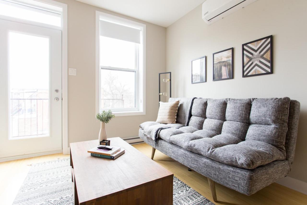 Trendy Little Italy 3 Bedroom Condo By Den Stays モントリオール エクステリア 写真