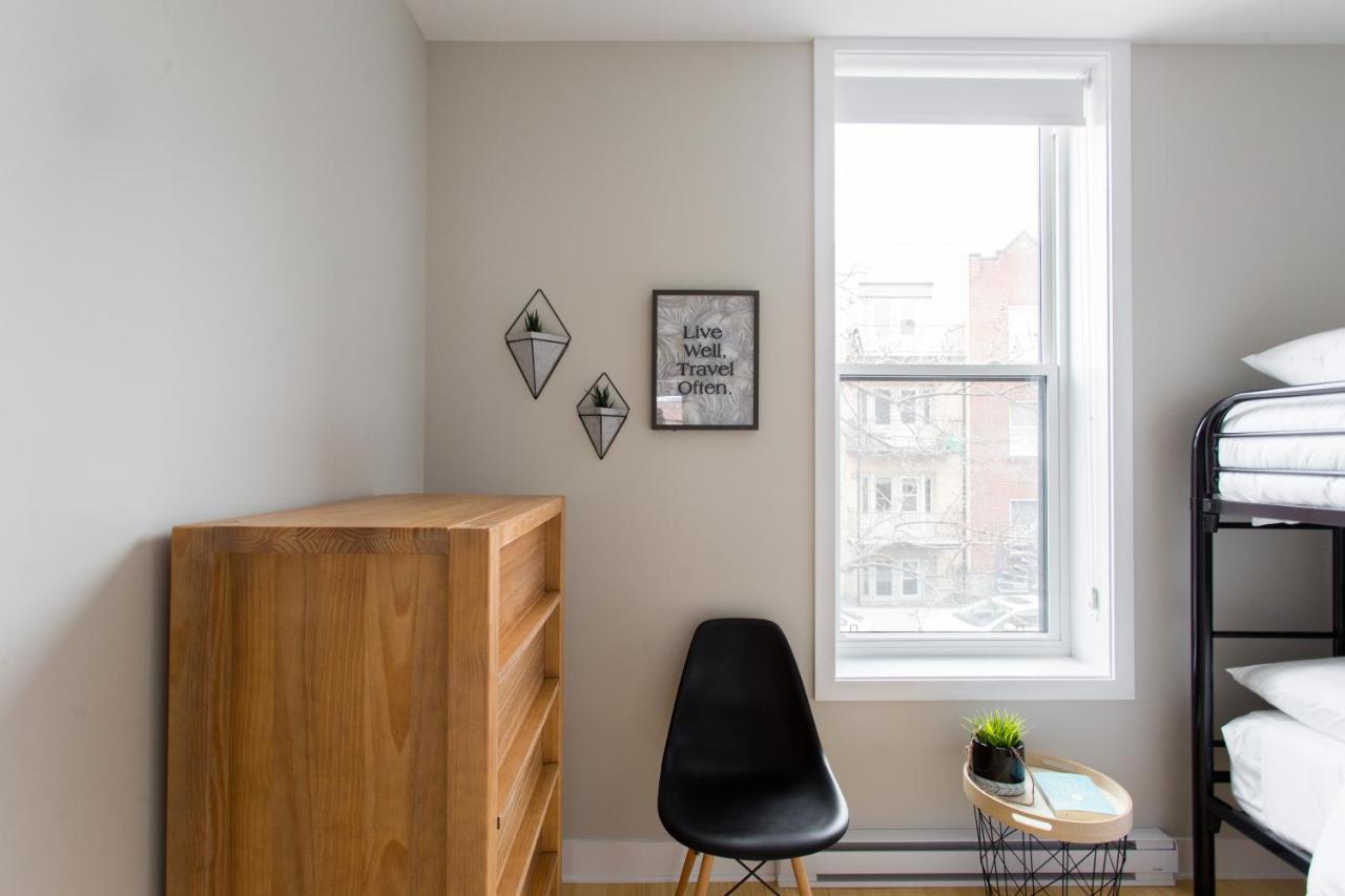 Trendy Little Italy 3 Bedroom Condo By Den Stays モントリオール エクステリア 写真