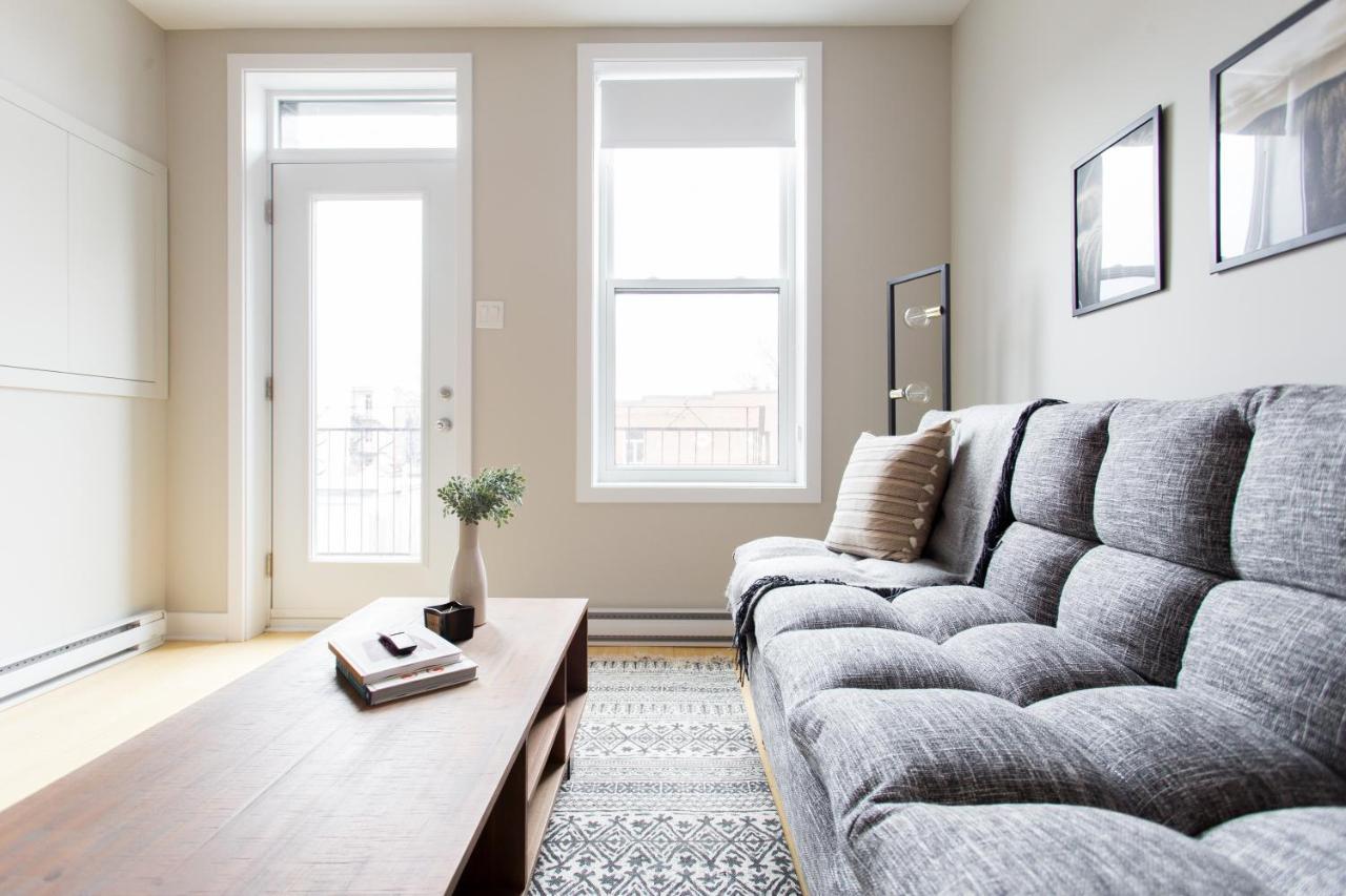 Trendy Little Italy 3 Bedroom Condo By Den Stays モントリオール エクステリア 写真